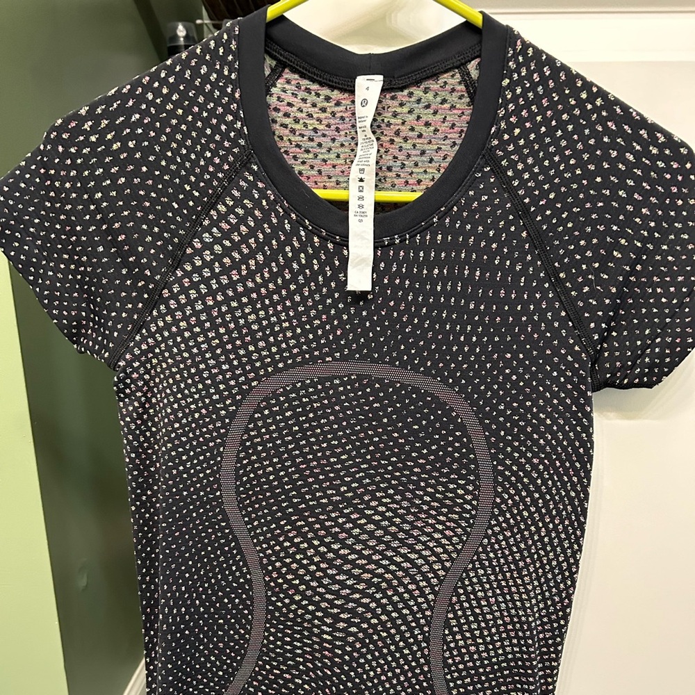 Swiftly tech shirts gently used, like new
